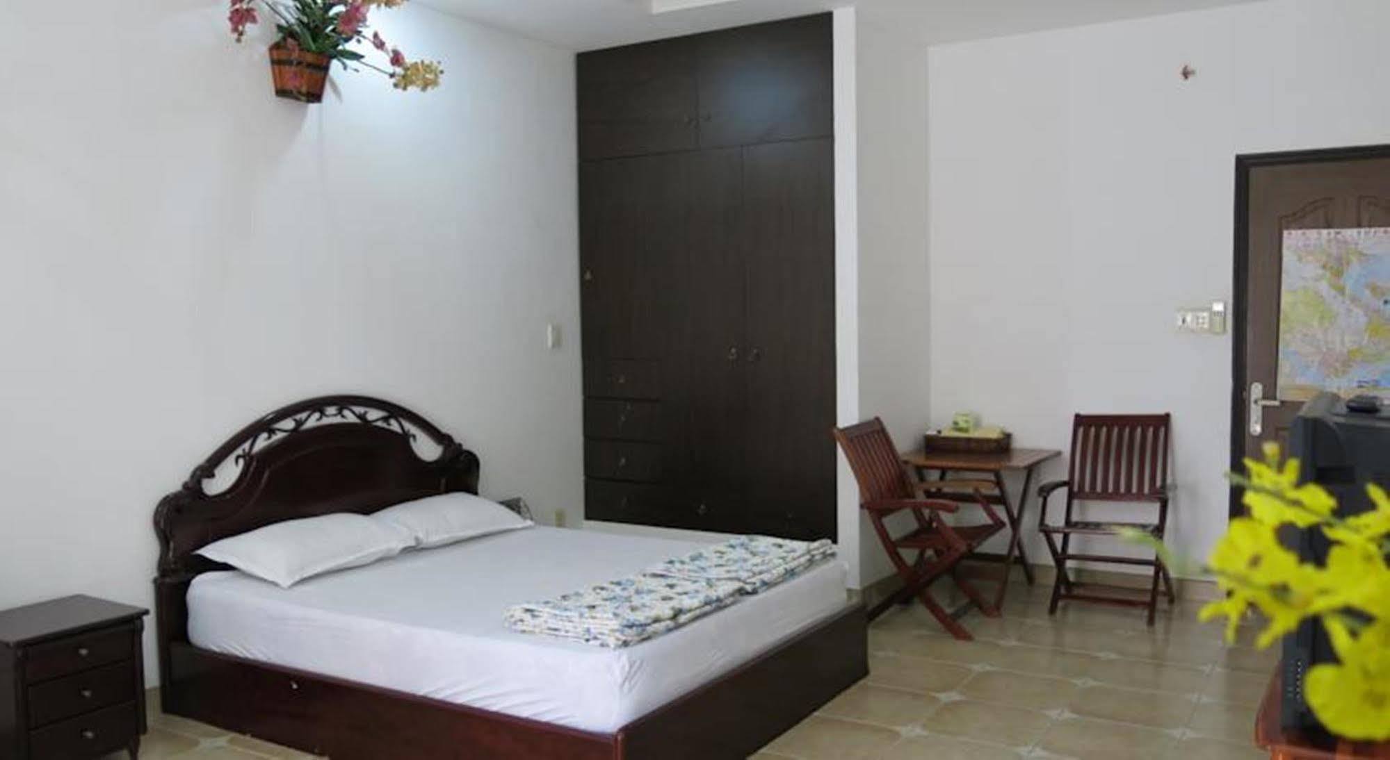 Banana Leaf Hotel Хошимин Экстерьер фото