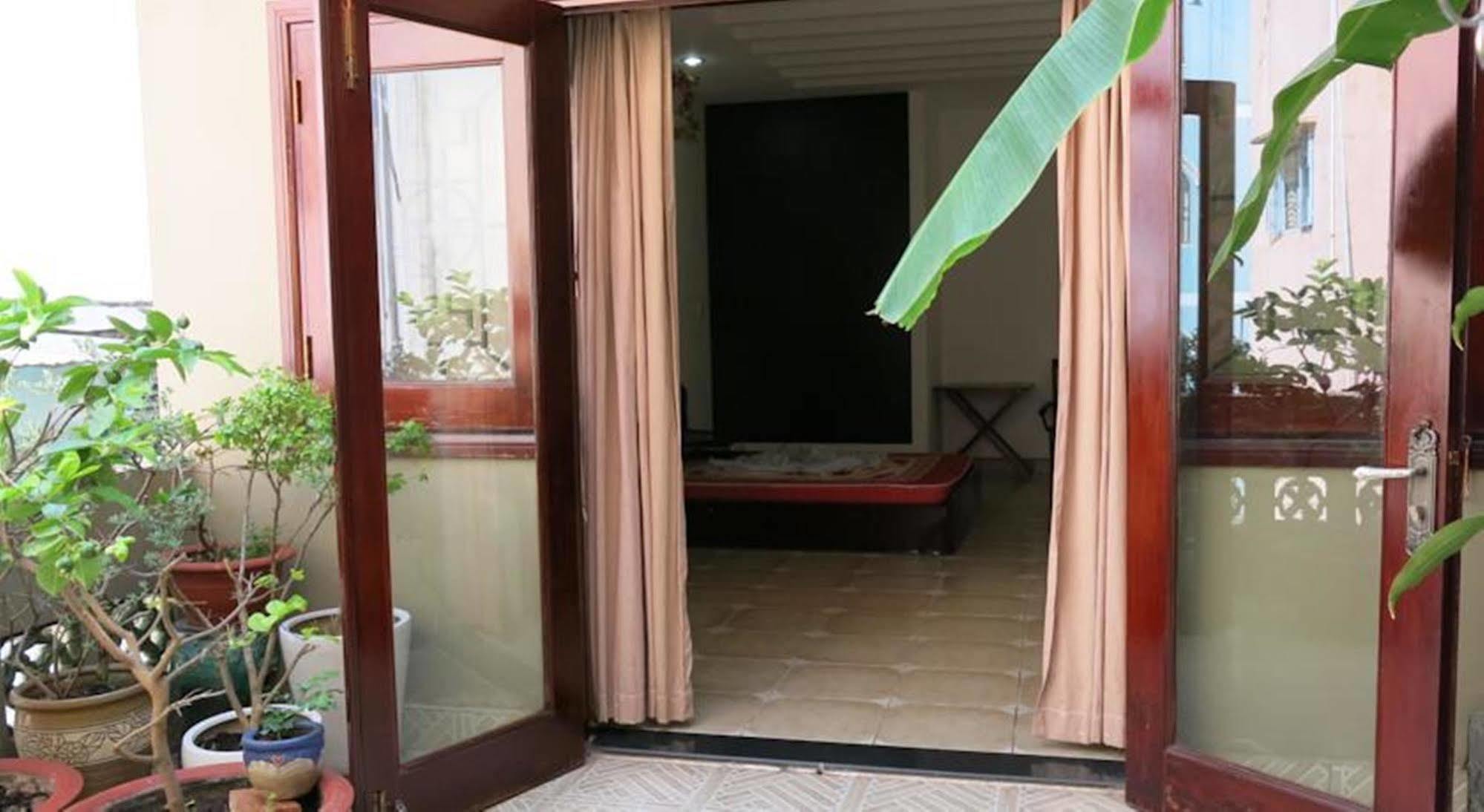 Banana Leaf Hotel Хошимин Экстерьер фото